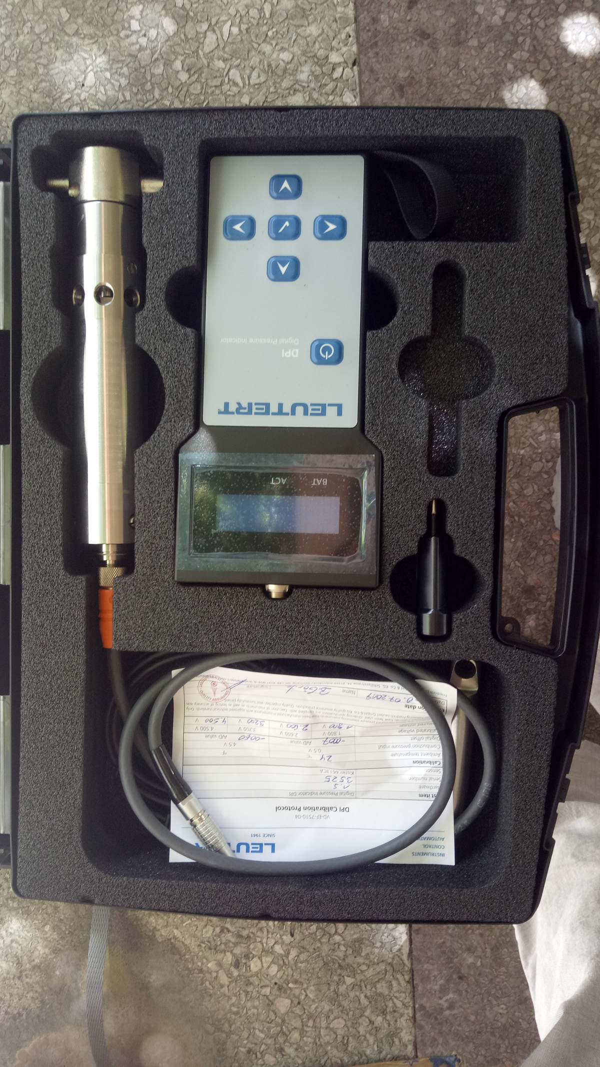 LEUTERT DPI Digital Pressure Indicator (Engine Peak Pressure)